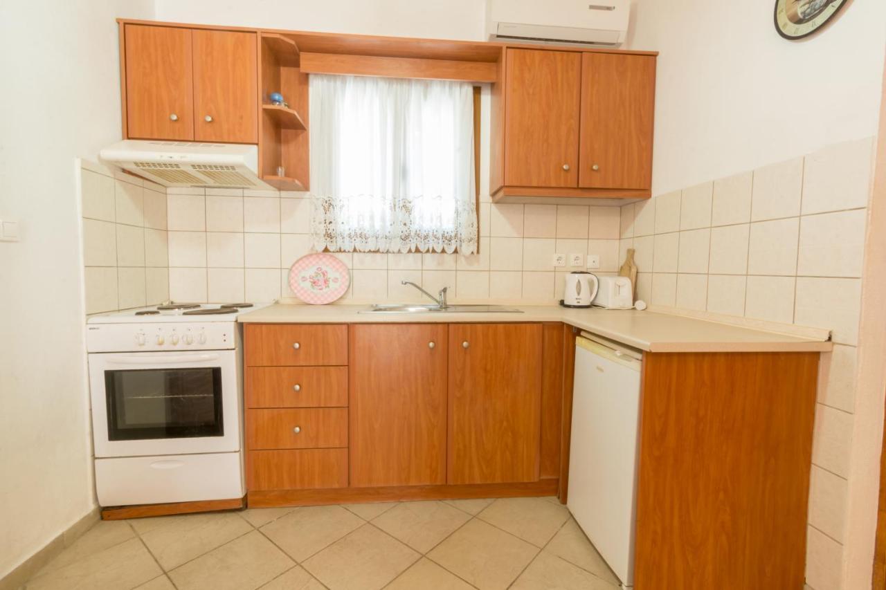 Ferienwohnung Roys Blu Kávos Exterior foto
